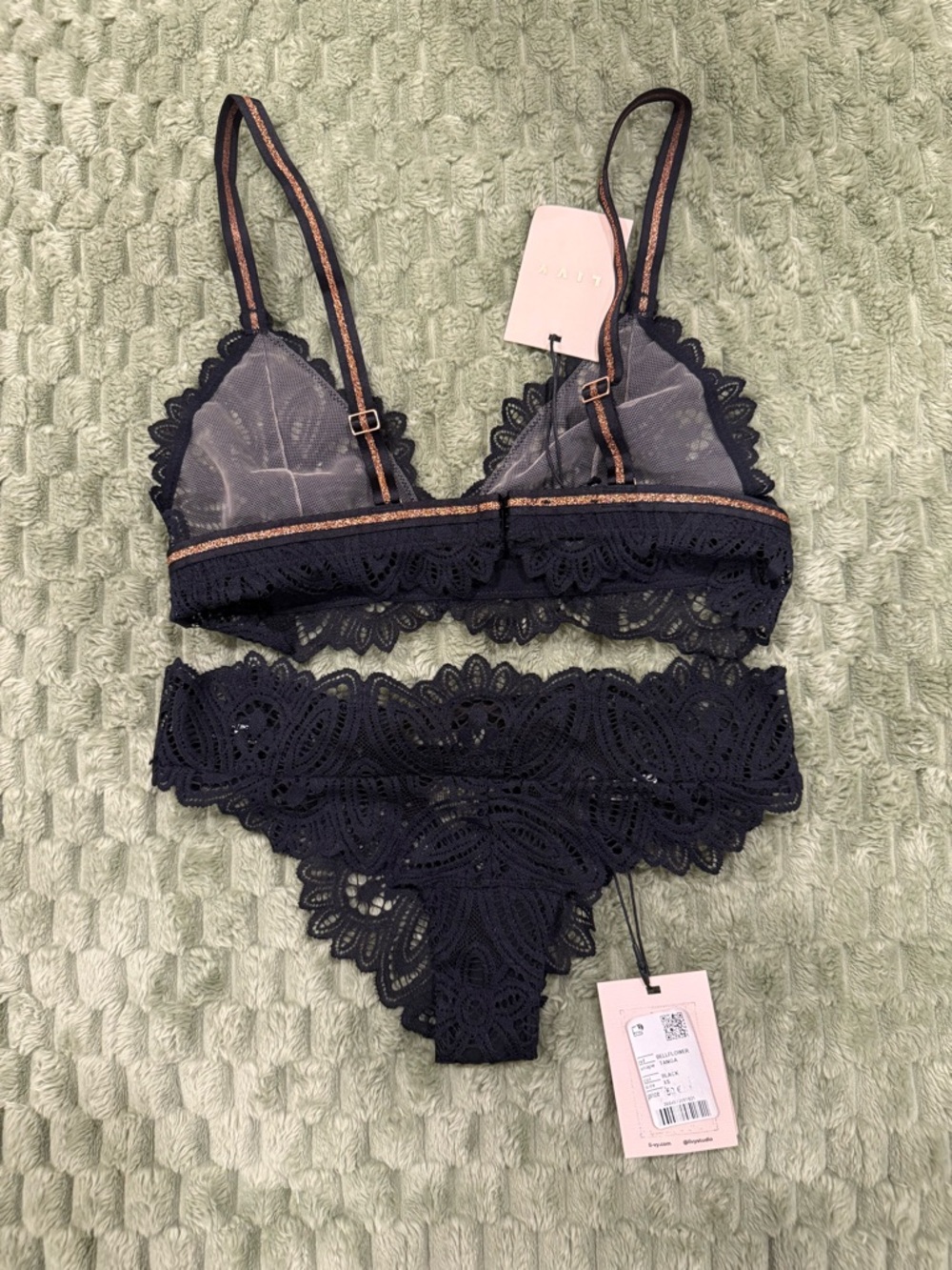 Livy Black Lace Bralette & Bikini Set - Picture 5 of 8